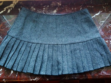Продам новую юбку Sisley (оригинал),  размер указан на бирке 40. Точные параметр. . фото 3