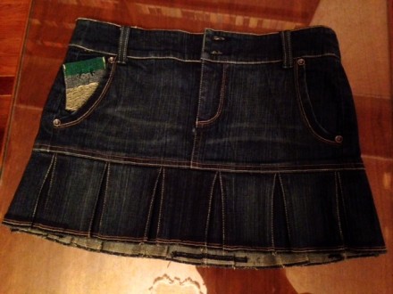 Продам новую джинсовую юбку Mango,  разер указанный на бирке: EUR 36, D 34, USA . . фото 2