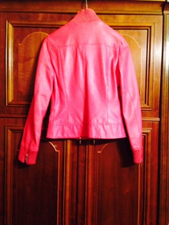 Акция! Продам  куртку из натуральной кожи Mango, размер 42, производство Италия.. . фото 4