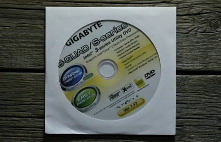 Диск для Материнской Платы | GIGABYTE 6-QUAD / S-series Intel 3-series Utility D. . фото 2