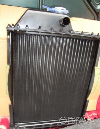 
Радиатор водяного охлаждения МТЗ, Т-70 с двигателем Д-240,243 4-х рядный, алюми. . фото 1