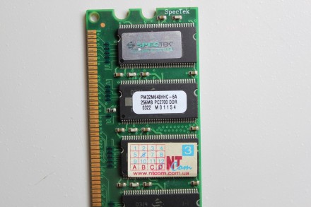 Оперативная память (ОЗУ) SpecTek DDR 256MB PC2700 (P32M648HHC-6A)

SpecTek P32. . фото 6