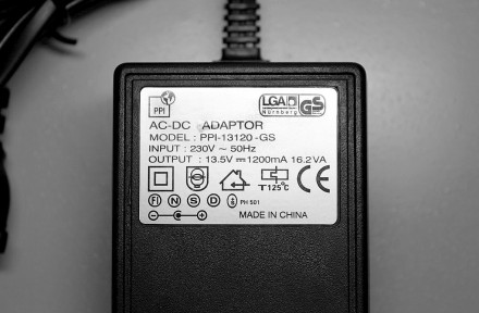 Блок Питания AC-DC Adaptor 13.5V=1200mA 16.2VA LGA Nurnberg

- Описание:

Бл. . фото 5