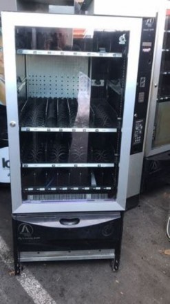 Продаю торговый автомат итальянского производства Bianchi Vista M.
Версия SLAVE. . фото 5