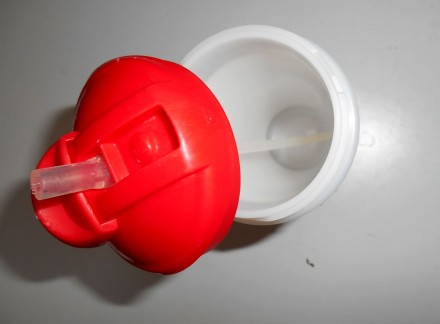 Детский стакан поильник с трубочкой и крышкой Playtex
Объем:   266 ml
Пластик . . фото 4