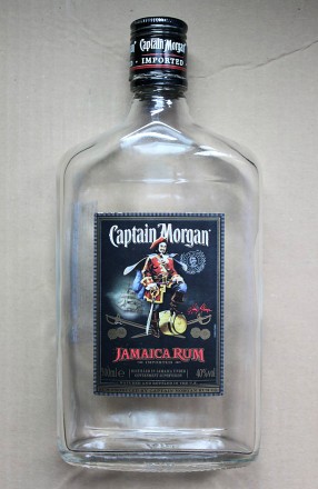 Пустая Стеклянная Бутылка «Captain Morgan Jamaica Rum» 0,5 L

&bul. . фото 2