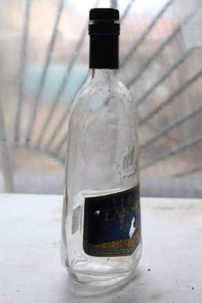 Пустая Стеклянная Бутылка «Larsen V.S.O.P. Fine Cognac» 1 L

&bull. . фото 3