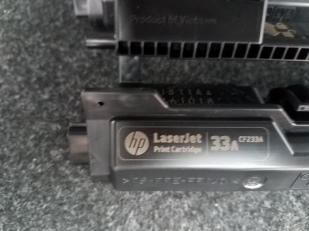 Картридж первопроходец HP33A ( cf233a ). Київ. фото 1 Картридж первопроходец HP33A ( cf233a ). Київ. фото 1