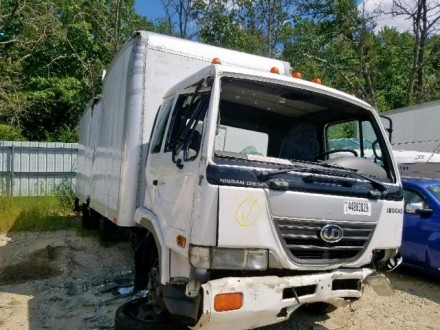 2005 Nissan Diesel Ud1800, 6, 352136 км, Белый Tilt Cab. Київ. фото 1 2005 Nissan Diesel Ud1800, 6, 352136 км, Белый Tilt Cab. Київ. фото 1
