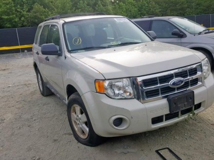 2009 Ford Escape Xls, 2.5L 4, 161489 км, Белый 4dr Spor. Киев. фото 1 2009 Ford Escape Xls, 2.5L 4, 161489 км, Белый 4dr Spor. Киев. фото 1