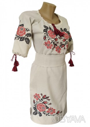 Женское вышитое платье с коротким рукавом с цветочным орнаментом
Светлое женское. . фото 1