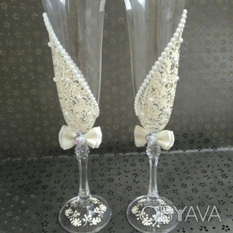 Красивые свадебные бокалы, расписанные вручную, подчеркнут стиль Вашего торжеств. . фото 1