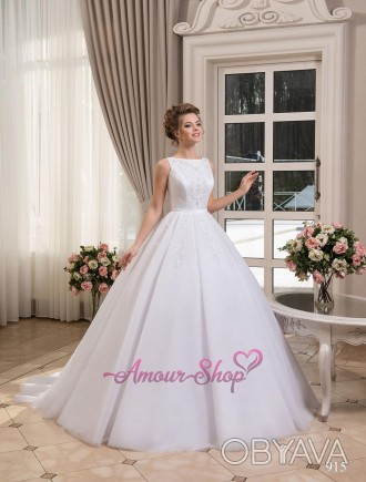 Длинное белое свадебное платье 
Распродажа без примерки!
Размер 44, S M
Спинка у. . фото 1