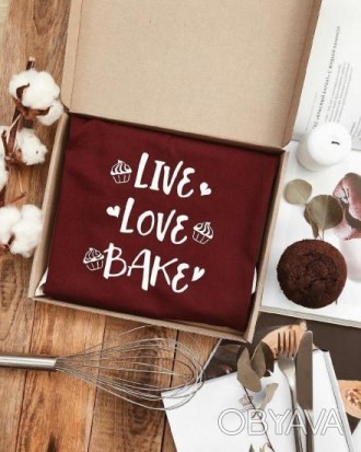 Фартук для кухни из саржи Arivans "Live. Love. Bake" 78х62х120 см., бордовый 
Не. . фото 1