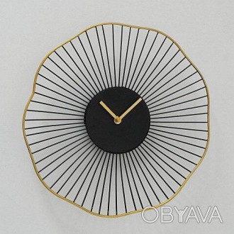 Настенные часы Yoko 
Цвет черные
Диаметр 35см
. . фото 1
