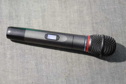 Радиосистема Audio-Technica ATW-3141b з ручним мікрофоном в ідеальному стані . Ш. . фото 3