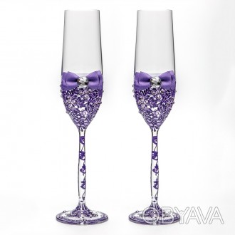 Свадебные бокалы с ручной росписью по стеклу. Фиолетовые
 
Материал: богемское с. . фото 1