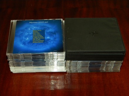42 DVD диски з музикою в mp3 форматі (бітрейт 128-320).
На дисках записано музи. . фото 3