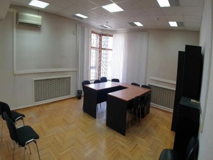 Сдам в аренду Open-Space с кабинетами и мебелью 367 кв. на Ленина. Находится на . . фото 3
