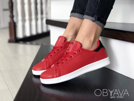 Кроссовки женские подростковые красные Adidas Stan Smith
Производитель: Вьетнам
. . фото 1