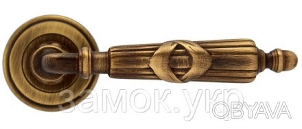  Ручка дверная на розетке Impero от Итальянского производителя Mariani.
Модель :. . фото 1