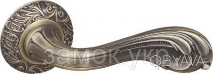  Ручка дверная на круглом основании Fuaro Barocco SM MAB-6 темная бронза
 
Fuaro. . фото 1