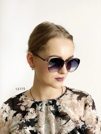 Топовые солнцезащитные очки с градиентными линзами украшены глиттером на оправе.. . фото 1