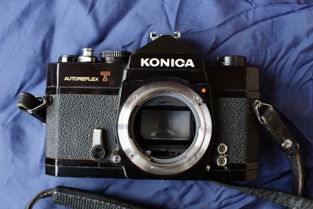 Konica Autoreflex-Tзеркальная 35мм камера.. Киев. фото 1 Konica Autoreflex-Tзеркальная 35мм камера.. Киев. фото 1