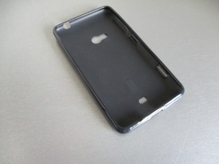 Чехол силиконовый capdase для Nokia Lumia 625.  Цвет - черный.

Фото реальные . . фото 3