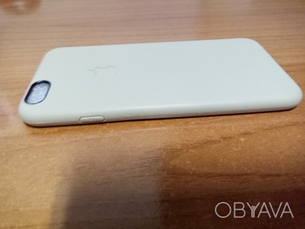 
Чехол-накладка iPhone 6 6S силиконовая с имитацией кожи, с логотипом, бежевая
Т. . фото 1