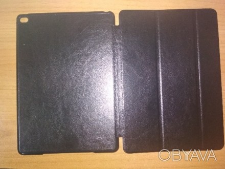 Чехол-книжка iPad air 2 (iPad 6) обложка подставка черный
Тип: Чехол-подставка 
. . фото 1