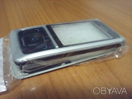 Корпус Nokia 6288 набор панелей серебристо черный 
 
Совместимость: Nokia 6288 
. . фото 1