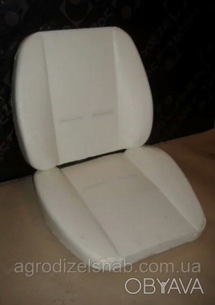 Подушка сидения нижняя 70-6803011 (МТЗ) без чехла (пенорезина). . фото 1
