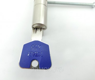 Titan K55 ключ/ключ 
 
TITAN K55 – полный аналог цилиндра К5, отличием К55 от К5. . фото 5