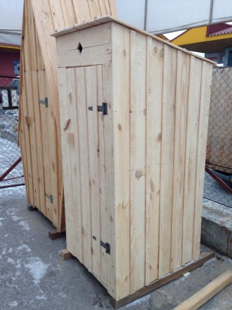 Туалет деревянный сосна . Цена : 3500 грн./шт. без сидения , 4000 грн./шт сидени. . фото 3