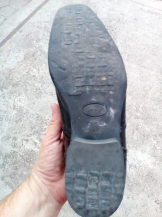 ПРОДАМ мужские кожаные (лаковые) туфли "ETOR" 44 р. Обувались всего дв. . фото 6